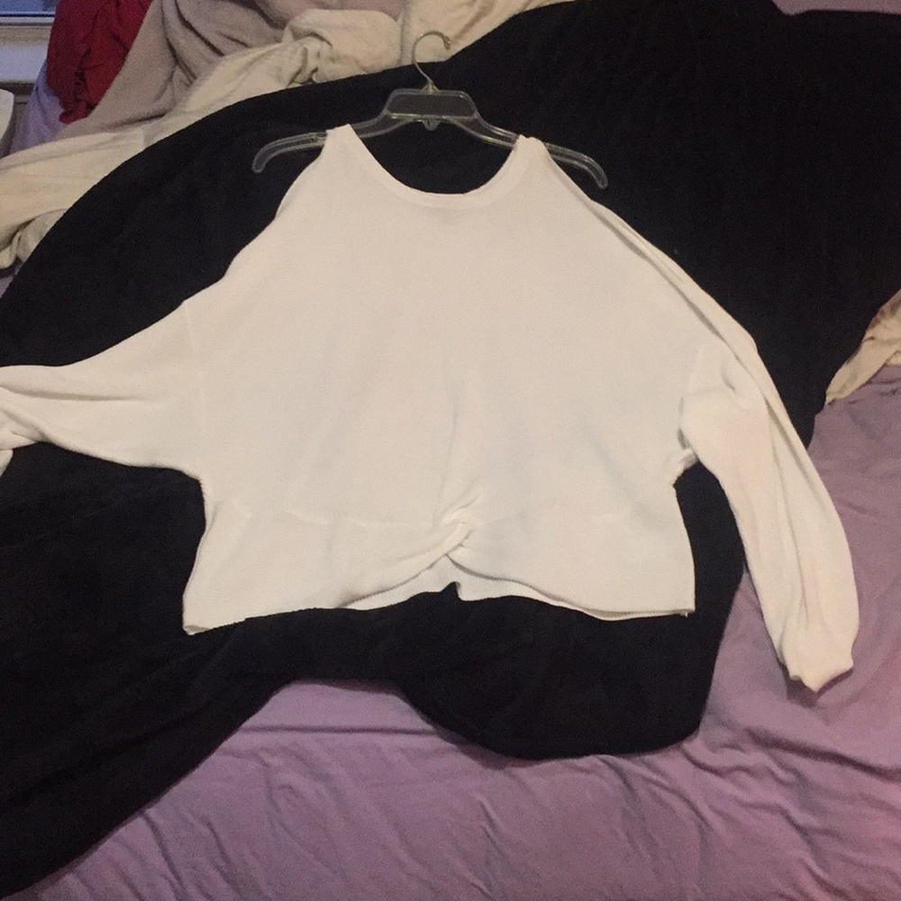Express sweater never worn